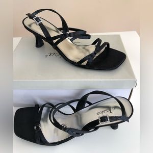 BNIB Womens Sandals size 8 1/2